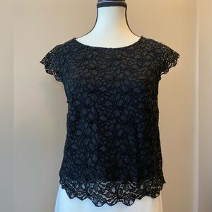 Aritzia Talula Size M EUC black lace top